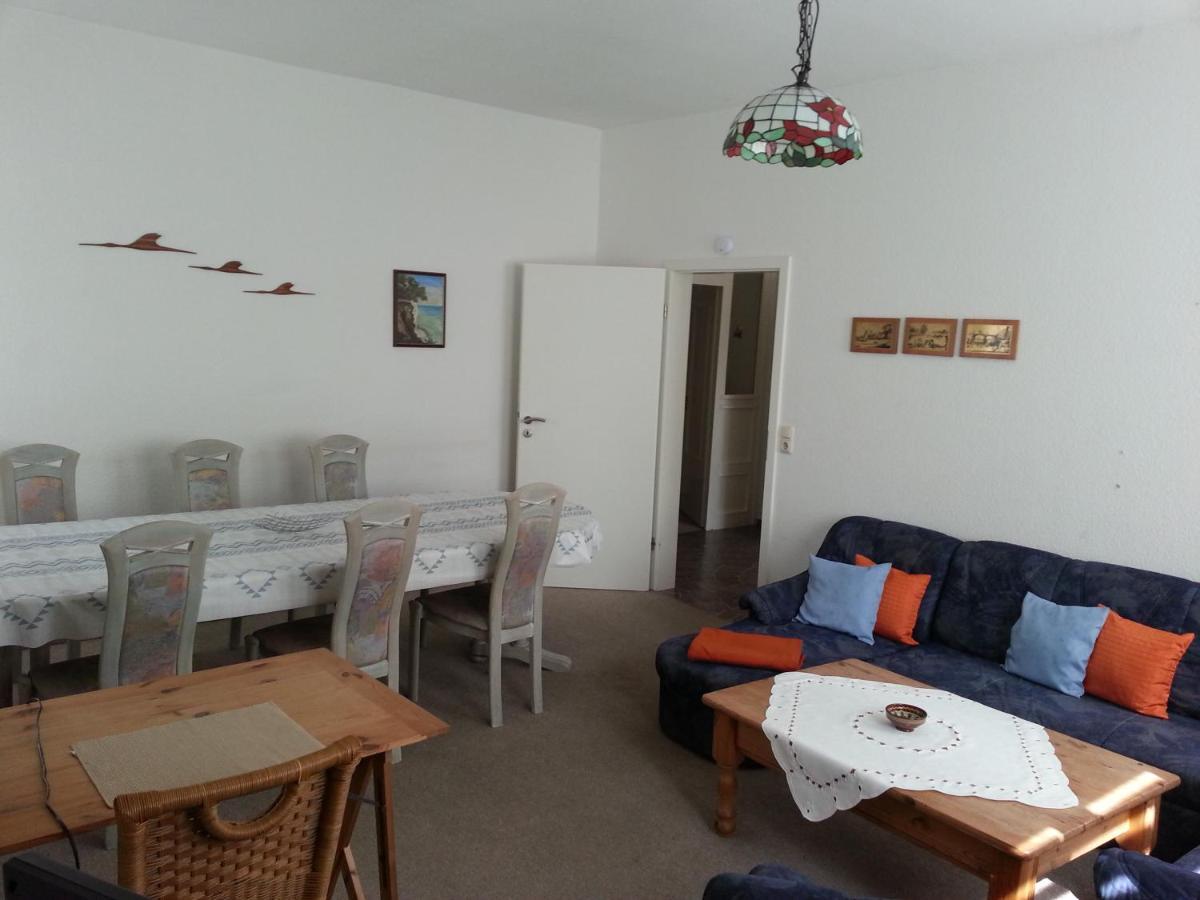 Grosse Wohnung Nossentiner Huette Exterior photo